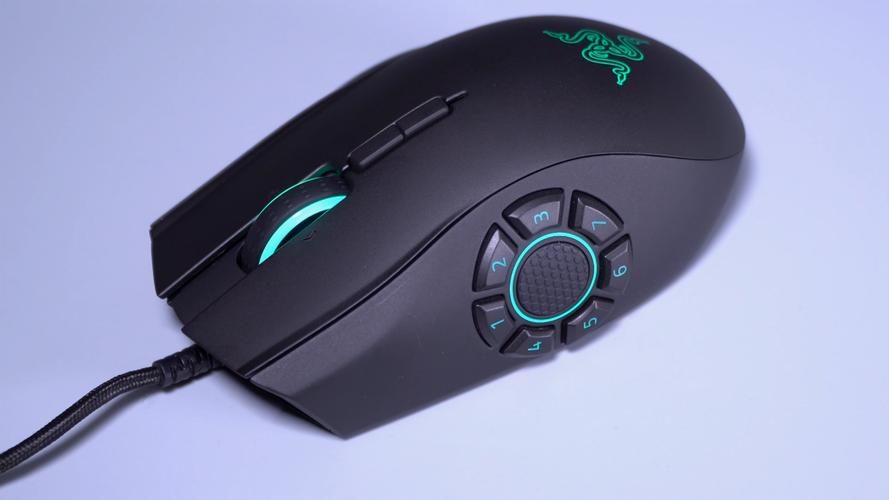 雷蛇鼠标玩lol怎么调dpi合适