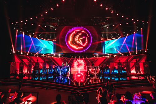 英雄联盟lpl比赛时候的背景音乐有哪些