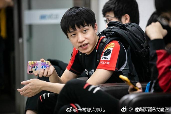 明凯为什么被人称为厂长?