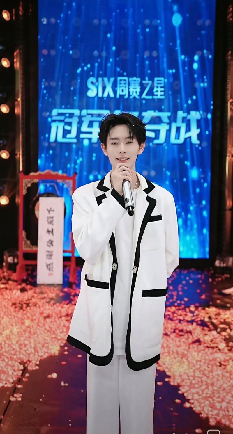 王者荣耀轩轩是哪支战队的老板?他是如何成为老板的?