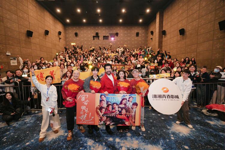 王者荣耀真人cos露娜?