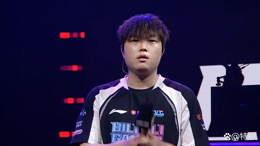 关于英雄的伤感句子,阿木木伤感语录,英雄联盟霸气语录